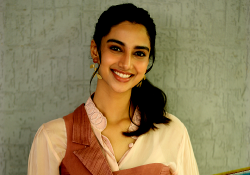 Meenakshi Chaudhary says Lucky Baskhar is redemption for Guntur Kaaram