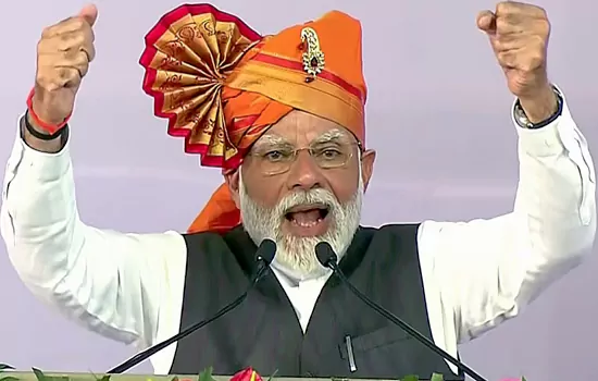 modi tour in maharashtra