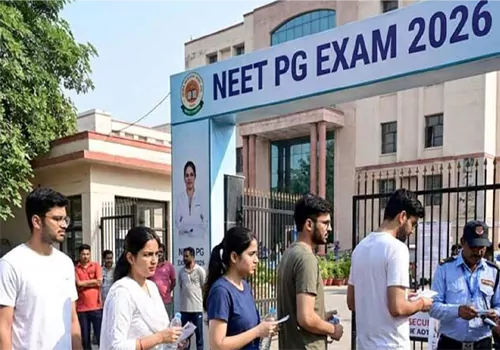 నీట్ పరీక్షకు మద్యం తాగి వచ్చిన విద్యార్థి.. ఏం జరిగిందంటే..!