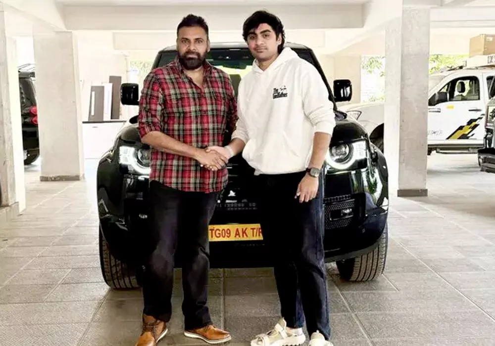 Pawan kalyan gifted a car to sujeeth