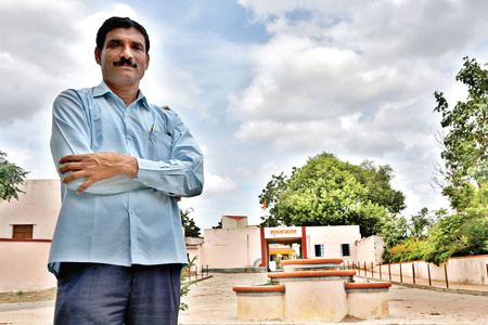 millionaires village