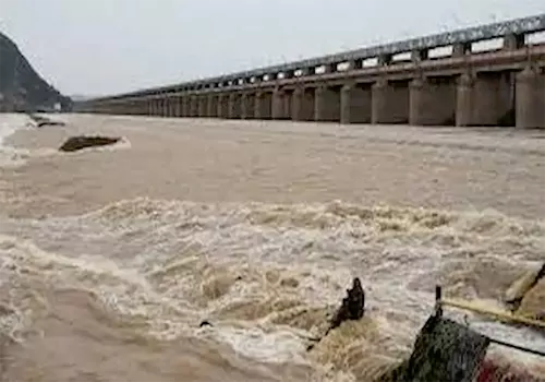 Prakasam Barrage
