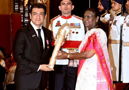 President Draupadi Murmu lauds Ajith for his contributions