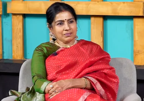 ప్రేమ-పగ సినిమాలో సావిత్రి గారితో నటించా...ఆమెను చూసి కన్నీళ్ళొచ్చేసాయి