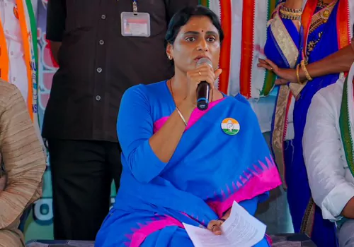 ఆస్తుల కోసం కాదు...న్యాయం కోసమే పోరాటం : షర్మిల