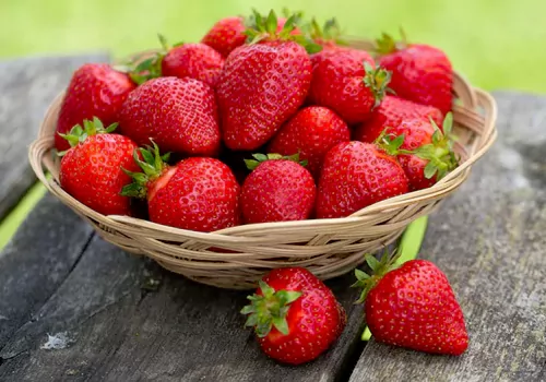 Straw Berry health Benefits