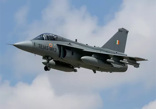 తేజస్ జెట్లను పక్కన పెట్టిన భారత్ వాయుసేన