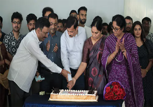 తెలుగు వన్‌కు 12 మిలియన్ సబ్‌స్క్రైబర్లు...ఘనంగా సంబరాలు