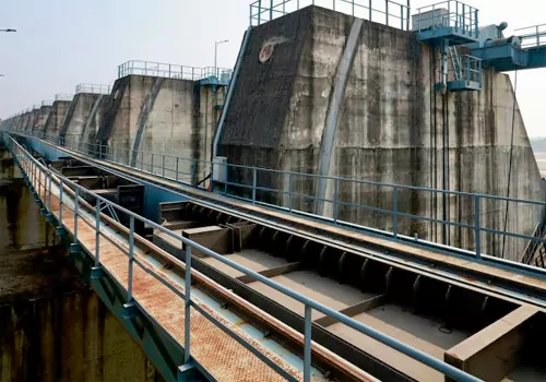 No Clearance Certificate for Kaleswaram Construction Company