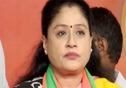 vijayashanti in congress.. conform mallu ravi