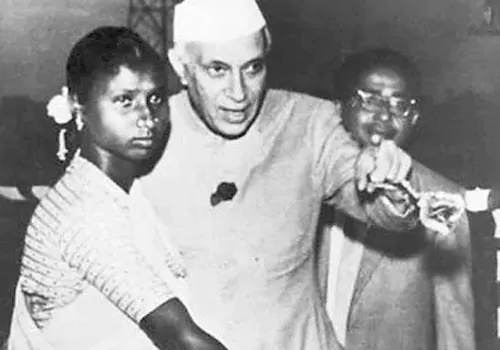 nehru mary with santaali girl