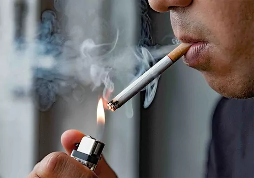 how does smoking affect sperm and male fertility