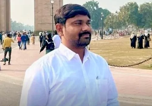 police leave varra ravinder reddy