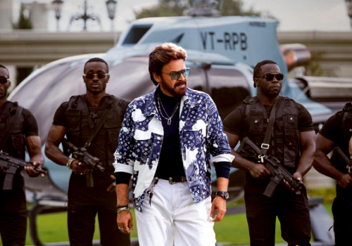 Venkatesh Oozes Royal Swag from Chiranjeevi MSG