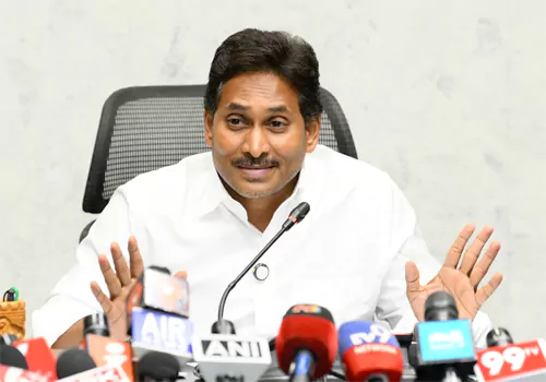 వచ్చే ఎన్నికలు మావిగన్ వర్సెస్ అమరావతి.. జగన్ సంచలన వ్యాఖ్యలు
