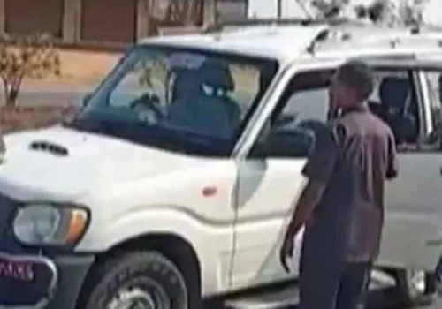 accident in union minister canvoy