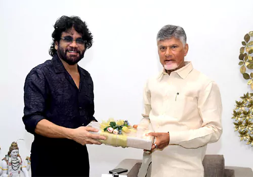 hero nagarjuna meet ap cm chandrababu