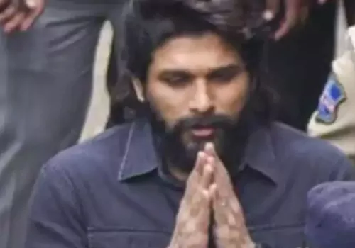 నాంపల్లి కోర్టులో అల్లు అర్జున్ హాజరు