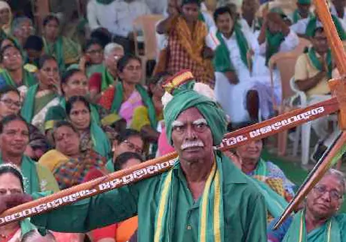 andhpradesh government withdraw cases on amarawathi farmers