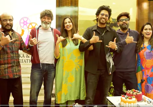 trivikram appreciation to naveen polishetty