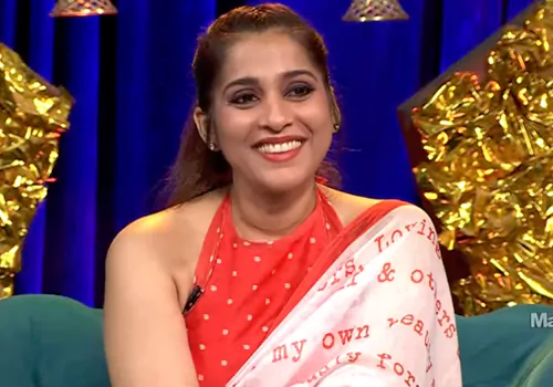 రష్మీ ప్లాస్టిక్ సర్జరీ చేయించుకుంది...లక్కీ భాస్కర్ కావడానికి ఫైమాకి ప్లాస్టిక్ సర్జరీ
