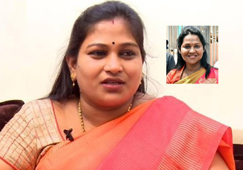 vangalapudi anitha slams undavalli sridevi