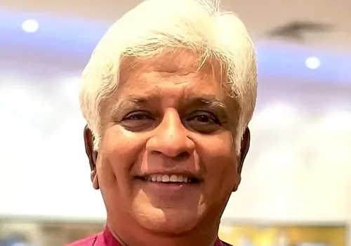 srilanka former crickter arjuna ranatunga booked in corruption case