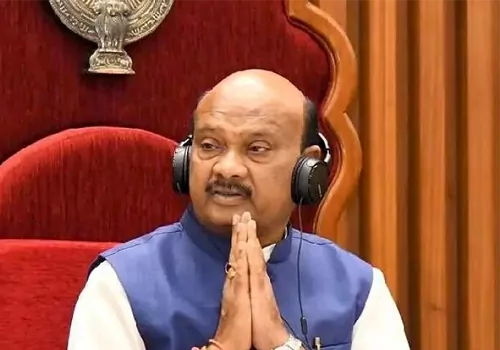 ayyyannapatrudu calls ycp mlas to attend assembly