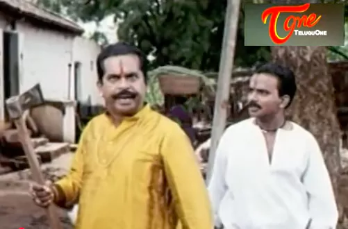 గొడ్డలి రాయుడిగా బ్ర‌హ్మానందం బిల్డ‌ప్ చూశారా? న‌వ్వ‌కుండా ఉండ‌లేరు!