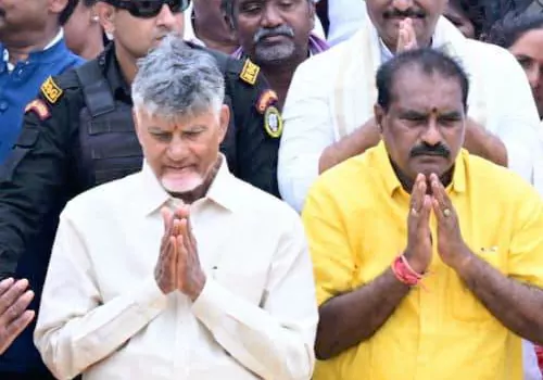 వెలిగొండ ప్రాజెక్టును ప్రారంభించిన చంద్రబాబు.!