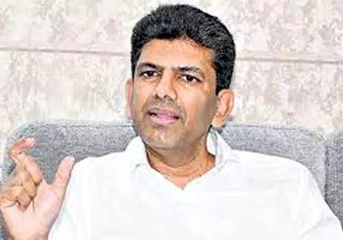 solve amarawathi farmers problems