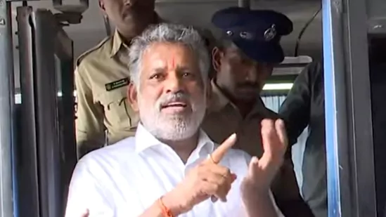 VIJATAWADA ACB COURT ORDERS CHEVIREDDY REMAND