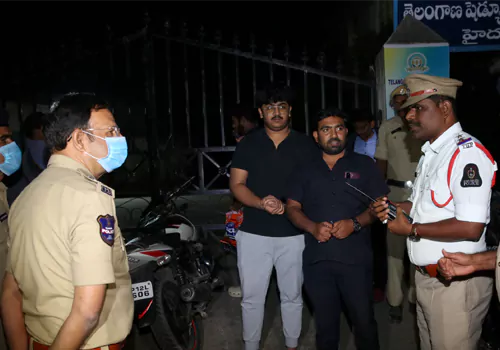 cp sajjanar personally supervised drunk driving checks