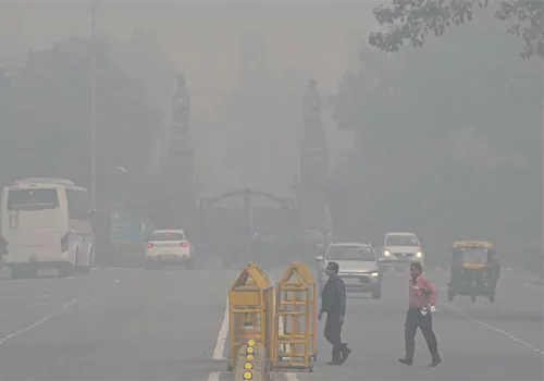 delhi [olution peaks