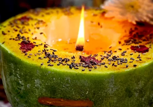 ఈ ఒక్క దీపం పెట్టి చూడండి.. జీవితంలో అడ్డంకులు మంత్రించినట్టు తొలగుతాయి..!