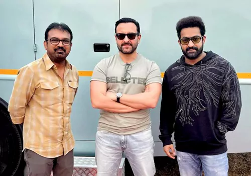 దేవర నుంచి మరో గ్లింప్స్.. ఒకే నెలలో మూడు సర్ ప్రైజ్ లు!