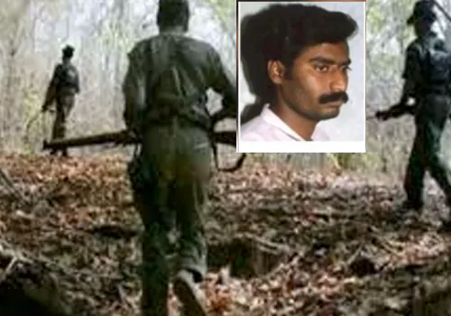 ten naxalss killed in encounter