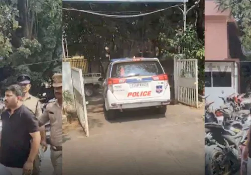 fake officer arrested