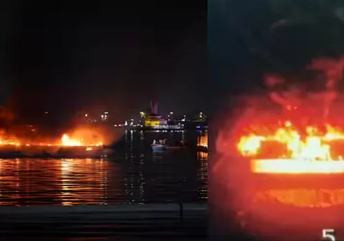 two boats burned in hussain sagar