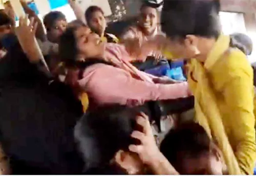  మహాలక్ష్మికి ‘ఉచిత’ కష్టాలు 