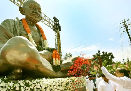 gandhi life inspiration to all