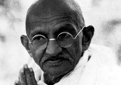 మ‌హాత్మా గాంధీ..  బ్ర‌హ్మ చ‌ర్య ప్ర‌యోగం