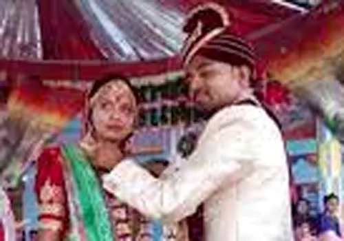 marriage gift blast seviour injuries to bride and bridegroom