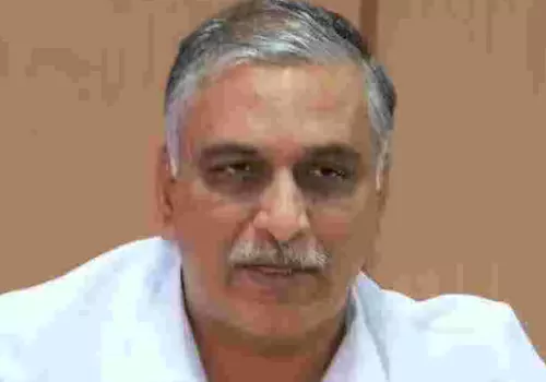 మాజీ మంత్రులు హరీష్, సబిత అరెస్ట్