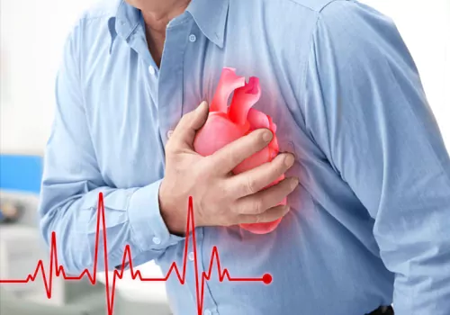 గుండె సమస్యలు ఉంటే ఈ  4 యోగాసనాలు వేయకూడదు..!!