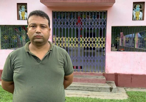 muslim man hamidur rahman help to hindu temples