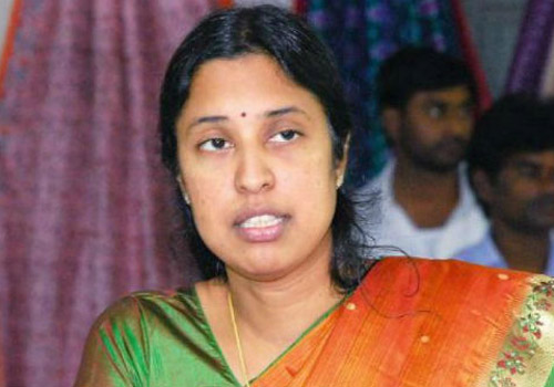 పట్టు వదలని శ్రీలక్ష్మి.. ఏకంగా కేడర్ నే మార్చుకున్నారు | IAS officer  Srilakshmi shift to andhra pradesh cadre| Srilakshmi became AP cadre| IAS  officer Srilakshmi| andhra pradesh| ys jagan| ysr