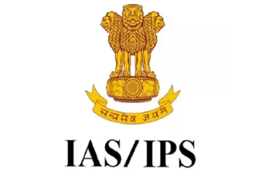 ias ips officers working as per jagan directions
