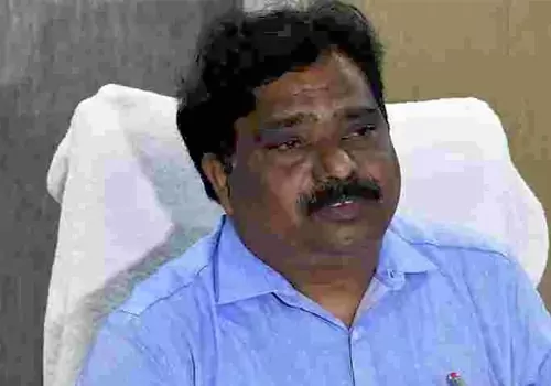 suspension axe on ias venkatareddy