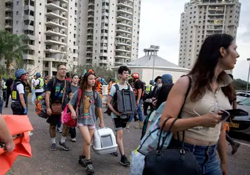Students return home safely from Iran